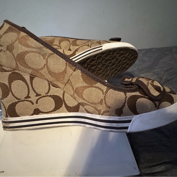 Coach wedge shoes - Picture 4 of 4
